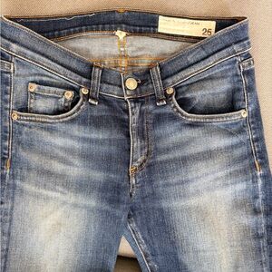 Rag & Bone Classic Mid-Rise Blue Women’s Jeans - Size 25